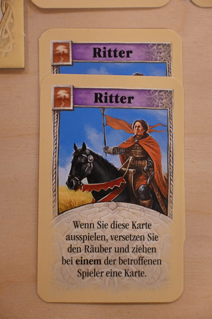 Verschiedene Spielaufbauten (s.u.)